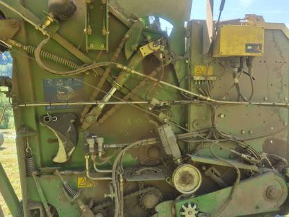 Bild 5:Krone Vario Pack 1500 Rundballenpresse