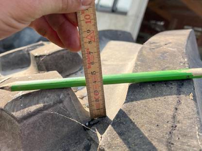 Bild 2:Kompletträder Trelleborg TM 800