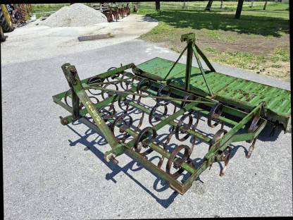 Bild 2:Kleine Saatbettkombination Regent