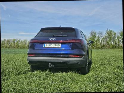 Bild 2:Audi e-tron 55