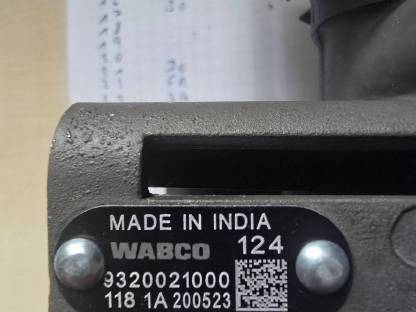 Bild 5:Neue WABCO Frostschutzpumpe 0,5 cm³, 9320021000