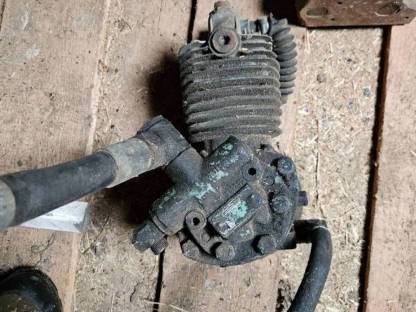 Bild 3:MAN Traktor Teile