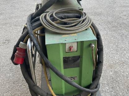 Bild 7:Fronius wassergekühlt Impulsschweißer