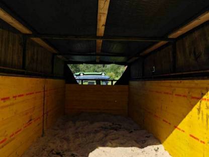 Bild 4:Viehanhänger