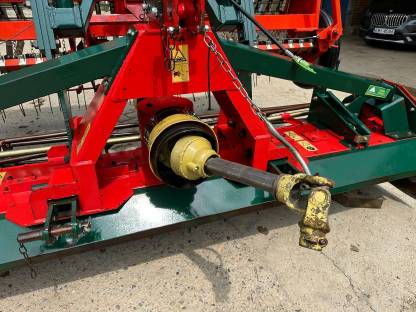 Bild 8:Kreiselegge mit Sämaschine Vogel Noot, Reform Semo 100, 3 m