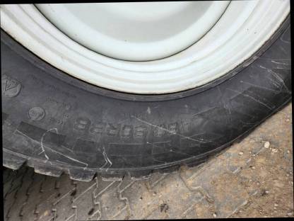 Bild 2:Reifen Nokian 480/80R38