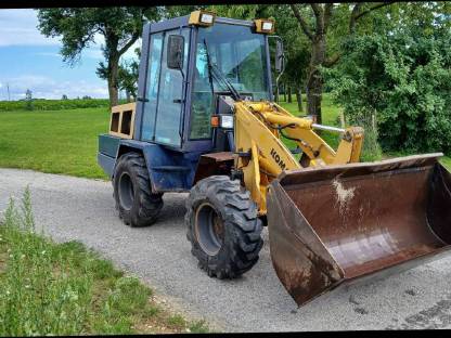 Bild 7:Komatsu WA-75