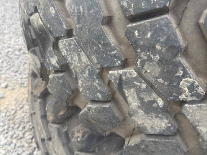 Bild 5:Reifen 365/85R20 Continental HCS Lkw Unimog Anhänger