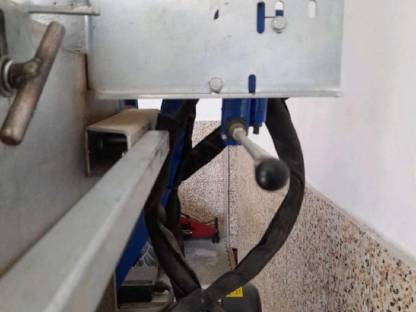 Bild 5:Binderberger Holzspalter HZE 20 stehend