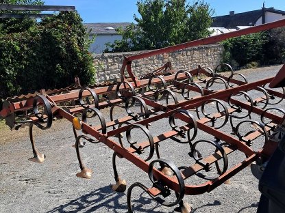 Bild 4:RAU Leichtgrubber