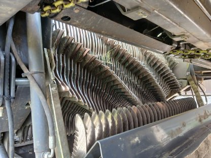 Bild 5:Claas Quantum 4700S Isobus