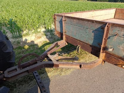Bild 4:Traktoranhänger