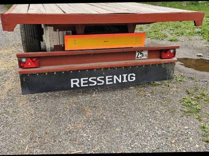 Bild 4:Ballenanhänger