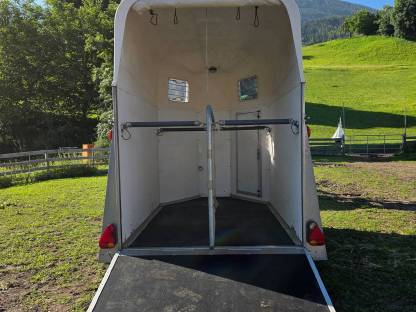 Bild 7:Pferdeanhänger WM Meyer 2015