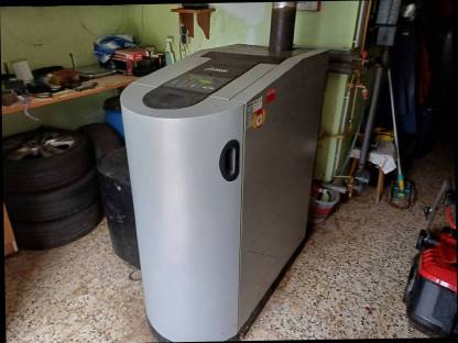 Bild 2:Heizung Bösch Pelletsofen Bj. 2009