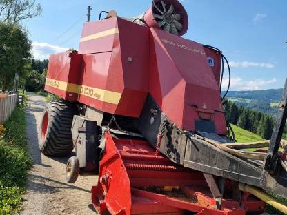 Quaderballenpresse New Holland D1010