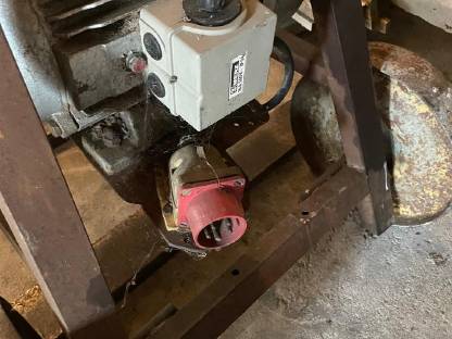 Bild 2:Brennholzkreissäge