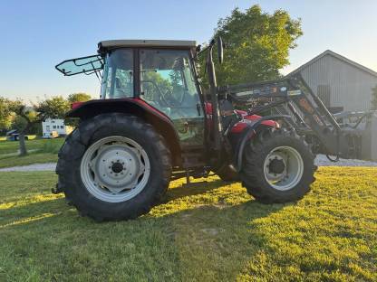 Bild 7:Ferguson 4335