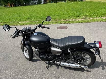 Bild 2:Kawasaki W800