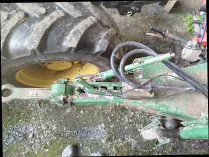 Bild 2:Anhänger mit hydr. angetriebenem Kratzboden