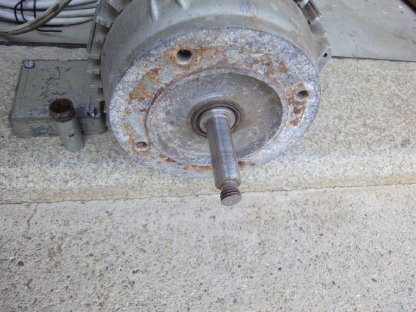 Bild 3:Elektromotor 220/380 V