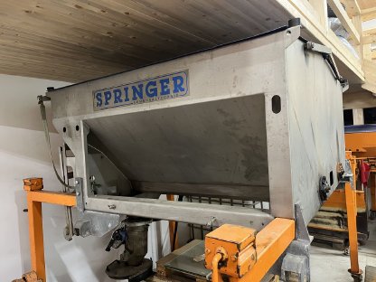 Bild 7:Kommunalfahrzeug JCB Fastrac 2140