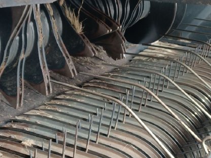 Bild 6:Kuhn i-Bio Presswickelkombination