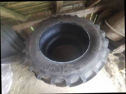 Bild 4:Traktorreifen