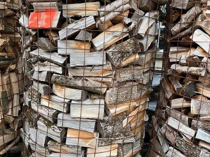 Bild 2:Brennholz ofenfertig