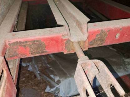 Bild 3:Miststreuer, Abschiebewagen Mengele