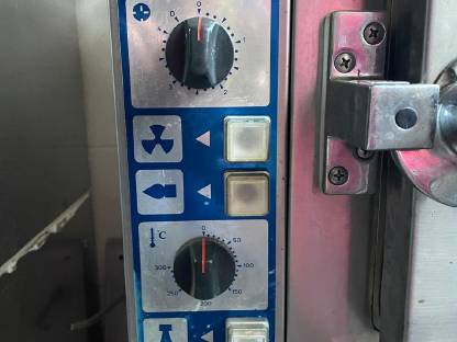 Bild 2:Heißluftofen Wiesheu