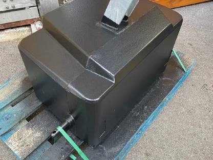 Bild 2:Suer Betongewicht 400 kg