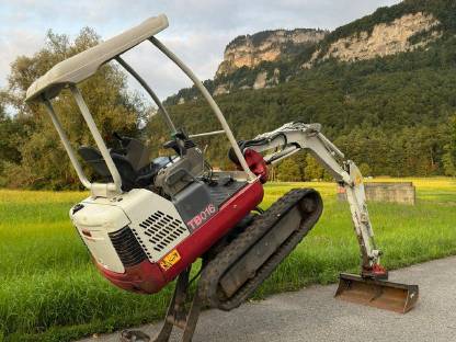 Bild 4:Takeuchi TB 016