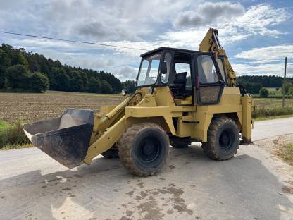 Schaeff SBK800 Baggerlader