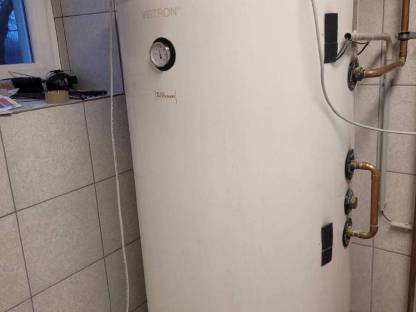Bild 2:Warmwasser-Boiler Vistron