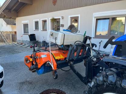 Bild 4:Tuchel Plus 560 200 Kehrmaschine