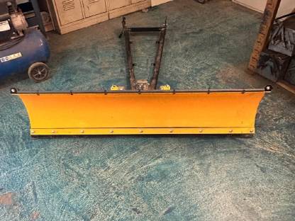 Bild 2:Schneeschild für Quad