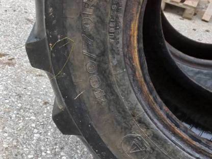 Bild 2:Traktorreifen 400/70 R20