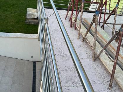 Bild 2:Wegen Umbau gebrauchtes Nirogeländer zu verkaufen