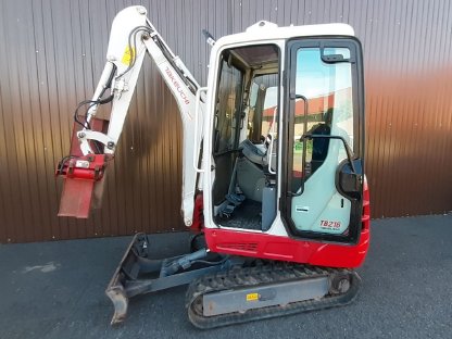 Takeuchi TB 216
