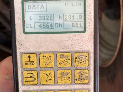 Bild 6:Pöttinger Euroboss 330 H D