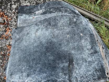 Bild 2:Gebrauchte Liegeboxen