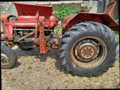 Bild 4:Massey Ferguson 65 und Steyr 188