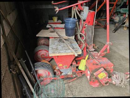 Bild 3:Becker Aeromat Maissämaschine