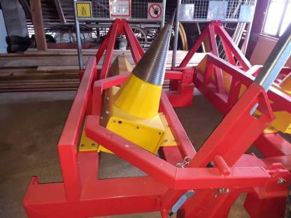 Bild 2:Holzspalter Rhinozeros Splitt 3000