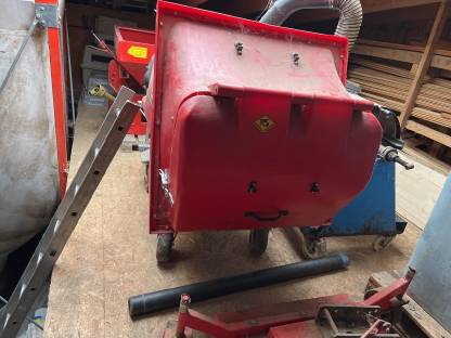 Bild 2:Paddock Cleaner