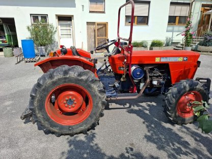 Traktor Marke Same, Baujahr 1978, nur 2.000 Stunden