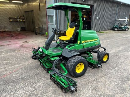 John Deere 8900A Precision Cut