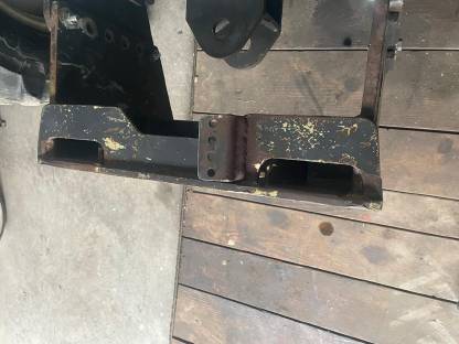 Bild 2:Schneepflugplatte für Steyr 8080