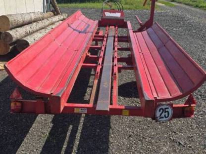 Bild 2:Ballensammelwagen Ballenselbstlader Bala RV5D